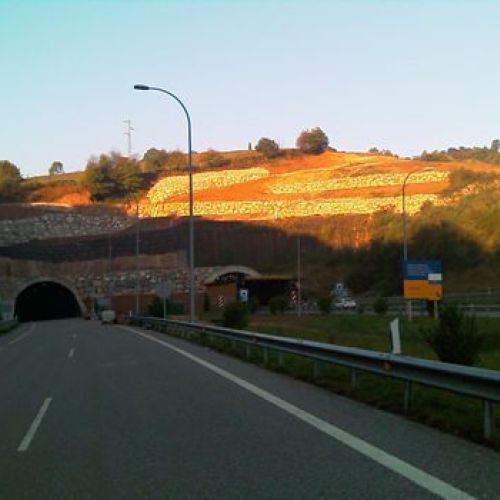 CORRECCION DE DESPRENDIMIENTOS EN LA AUTOVIA MINERA   ZORERA