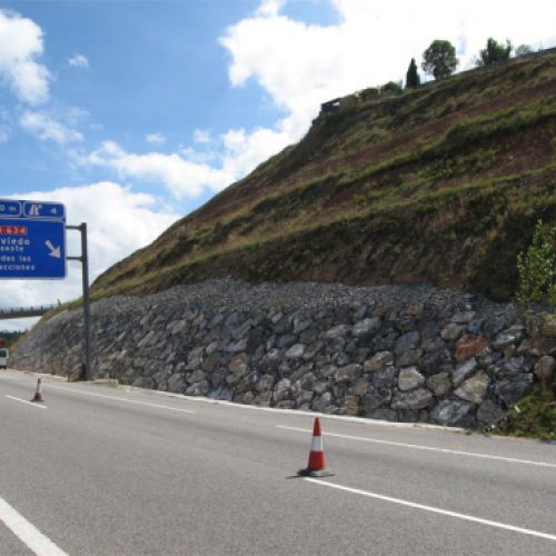 ESCOLLERA AUTOPISTA A 63